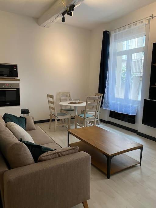 L'Augusteum Appartement Nîmes Buitenkant foto